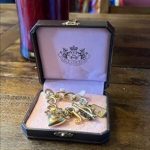 Juicy Couture Gold Key Card Holder Accessory